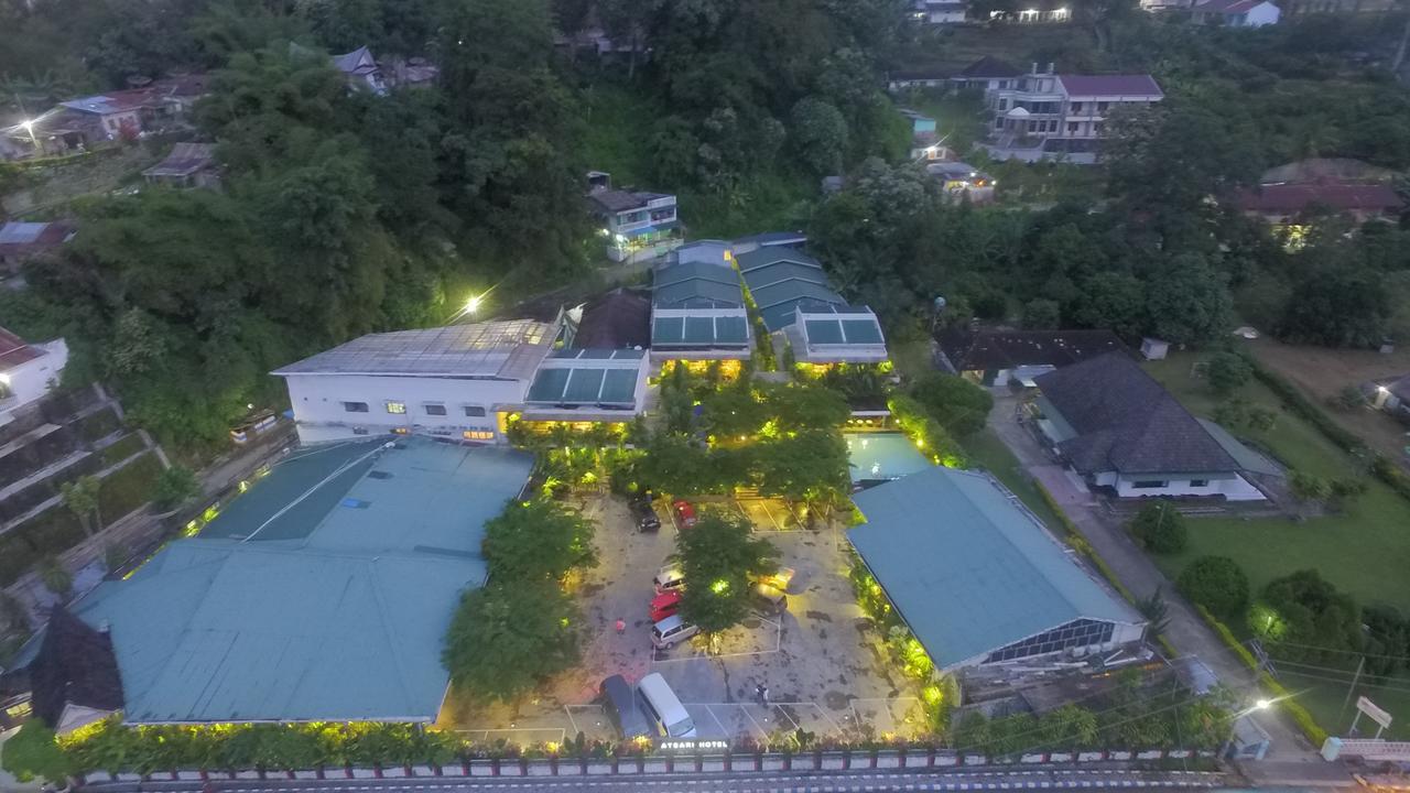 Atsari Hotel Parapat Eksteriør bilde